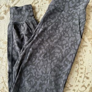 Women's Lululemon Align Joggers Black Camo Size 6